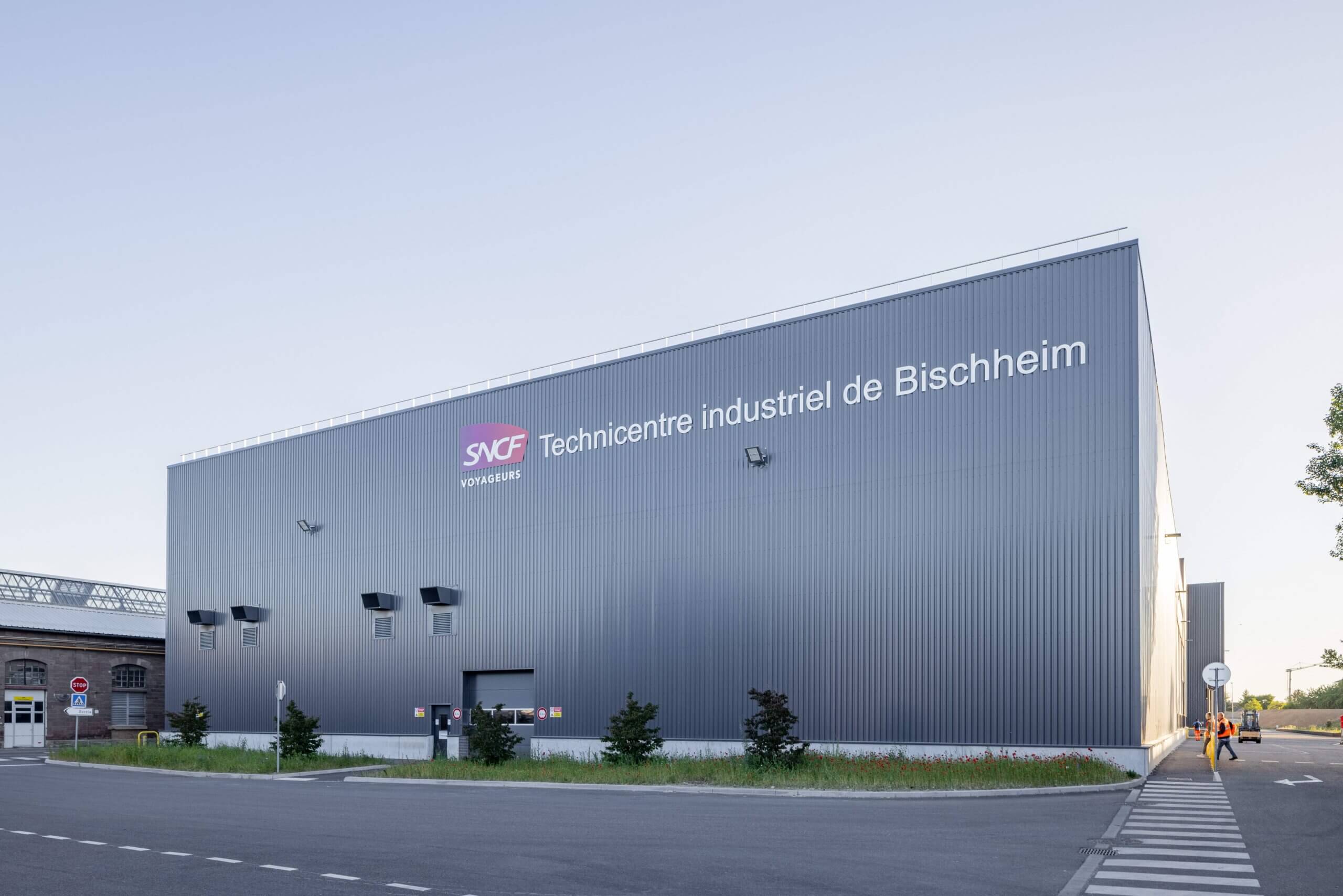02 drlw architectes sncf technicentre t2a6580 scaled